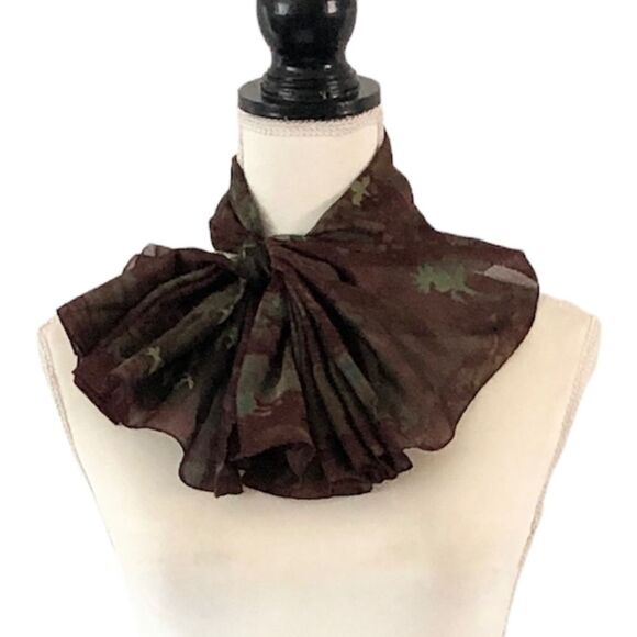Vintage Accessories - $15 or 2/$20 Vintage Burgundy Oblong Patterned Scarf